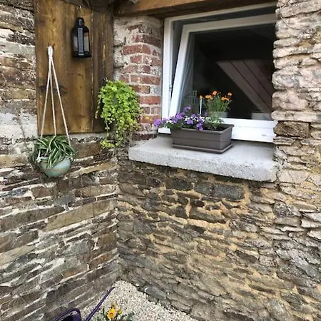 De L'hotel Castel *
